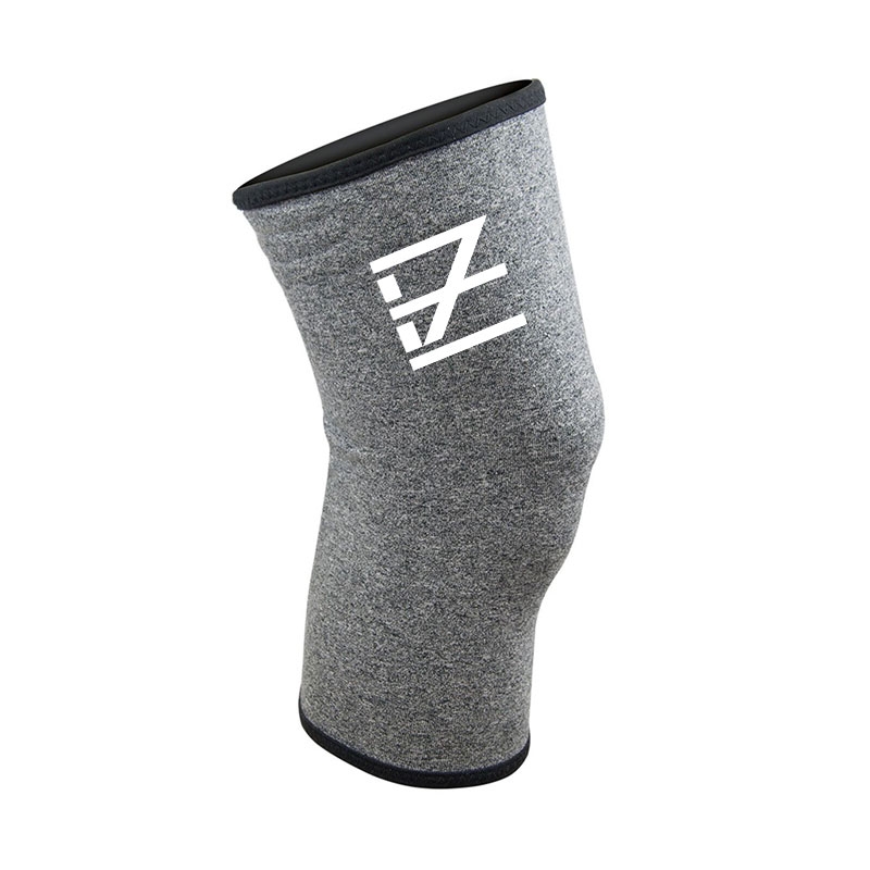 KNEE SLEEVES